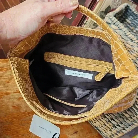 Nine West Tan Croc Embossed Folding Clutch Purse Vegan - Picture 5 of 13